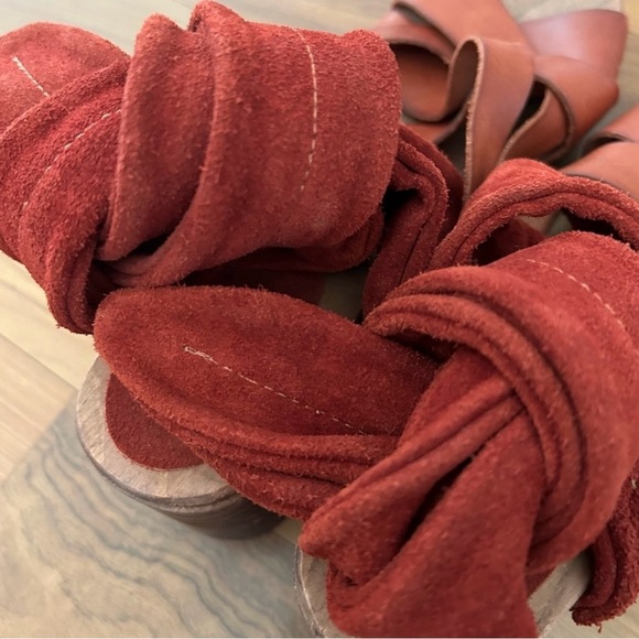 Free People | Women’s rust Emmy suede leather criss cross bridge strap clogs sz7 - Picture 12 of 16